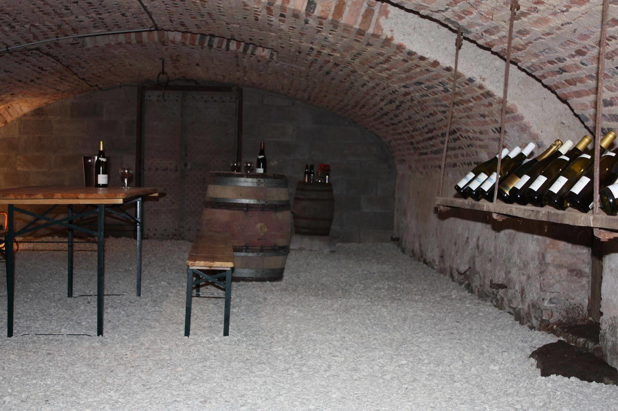 Chateau Latour Fours  Exterior photo
